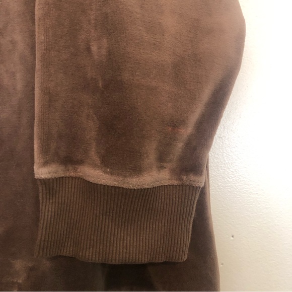 Avenue Velour Tracksuit Hoodie with Button Accents, size 18/20 pants , 26 top. - Picture 14 of 15